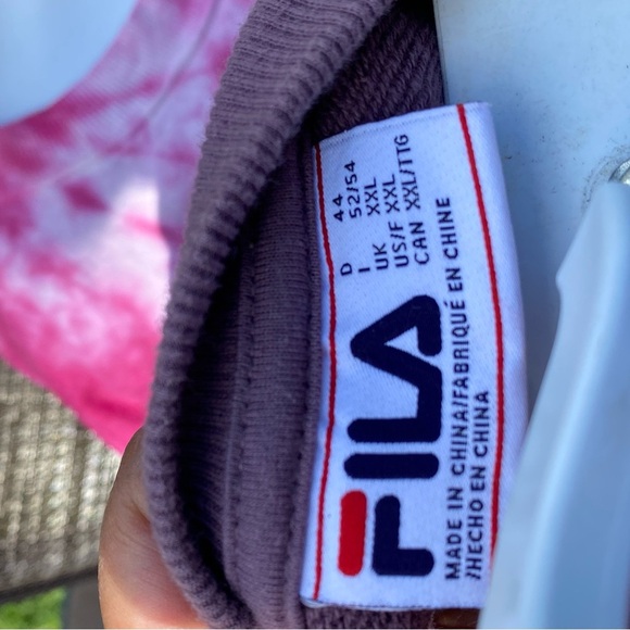 Fila Purple Sweatshirt - Picture 6 of 7